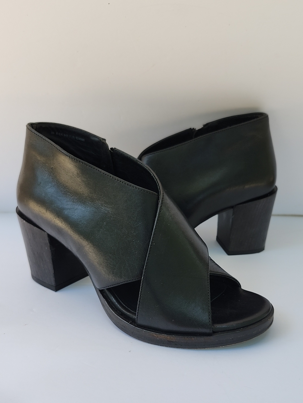 COS "COLLECTION OF STYLE" LEATHER PEEP TOE ANKLE HEELED SANDALS/BOOTIES